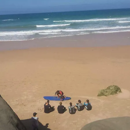 Beach House Surfing And Sea Views Appartamento *