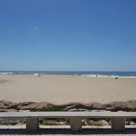 Appartamento Beach House Surfing And Sea Views Praia da Lourinhã